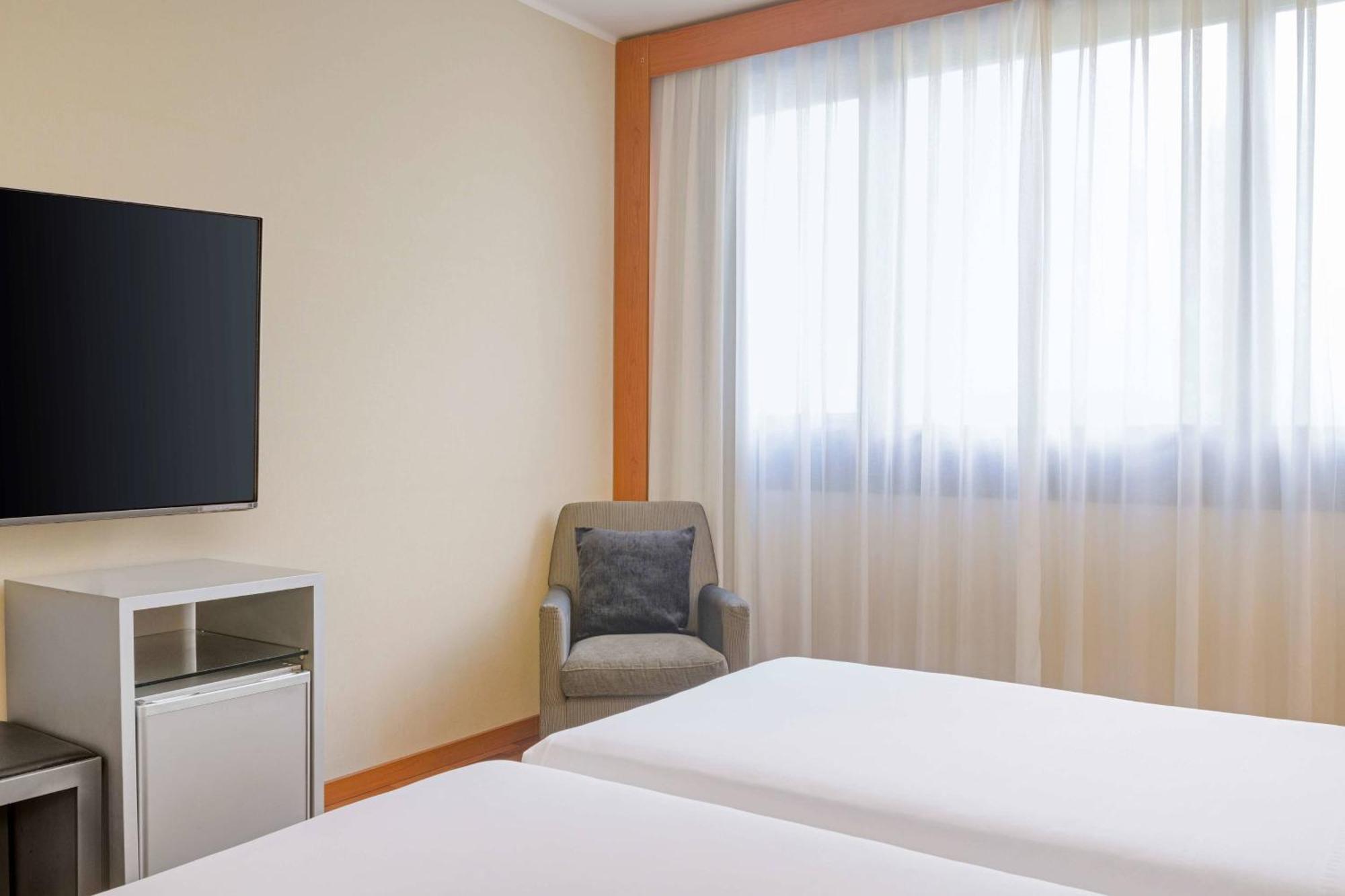 Ac Hotel Genova By Marriott Exterior foto